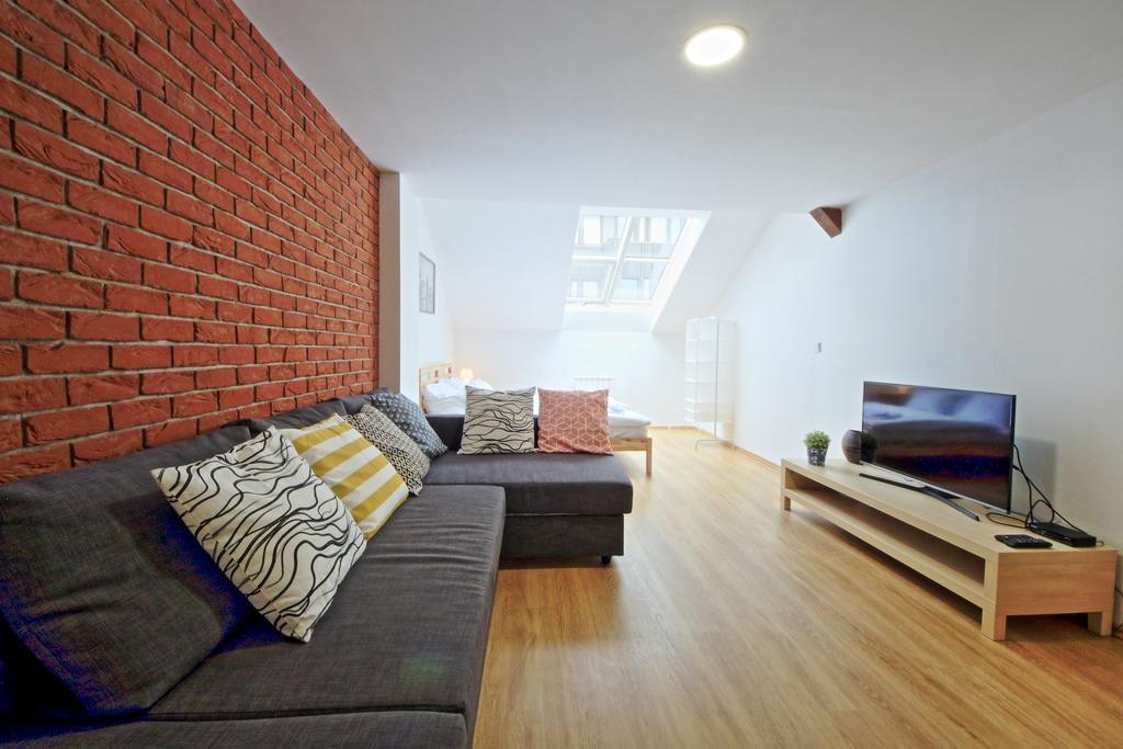 Nabo Apartments ปราก ภายนอก รูปภาพ