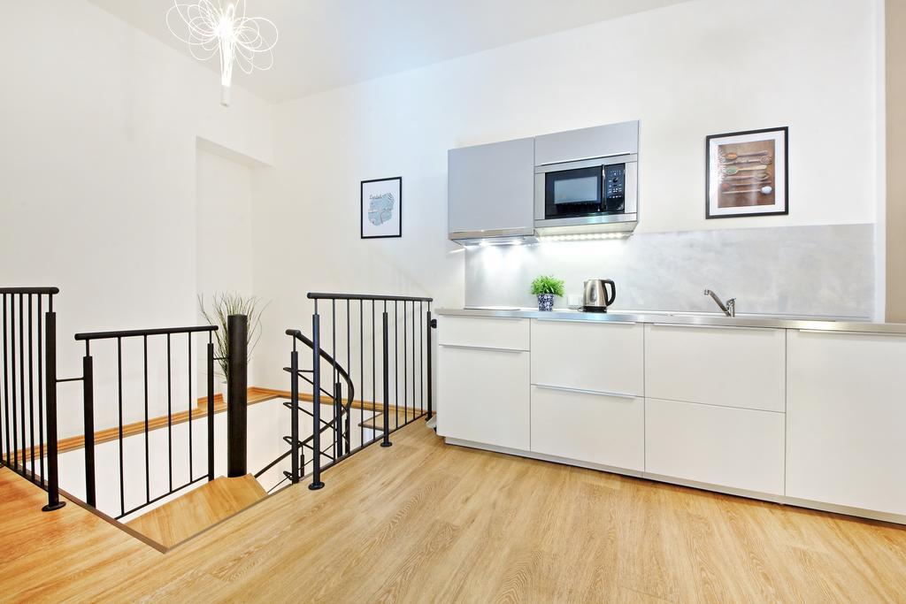 Nabo Apartments ปราก ภายนอก รูปภาพ