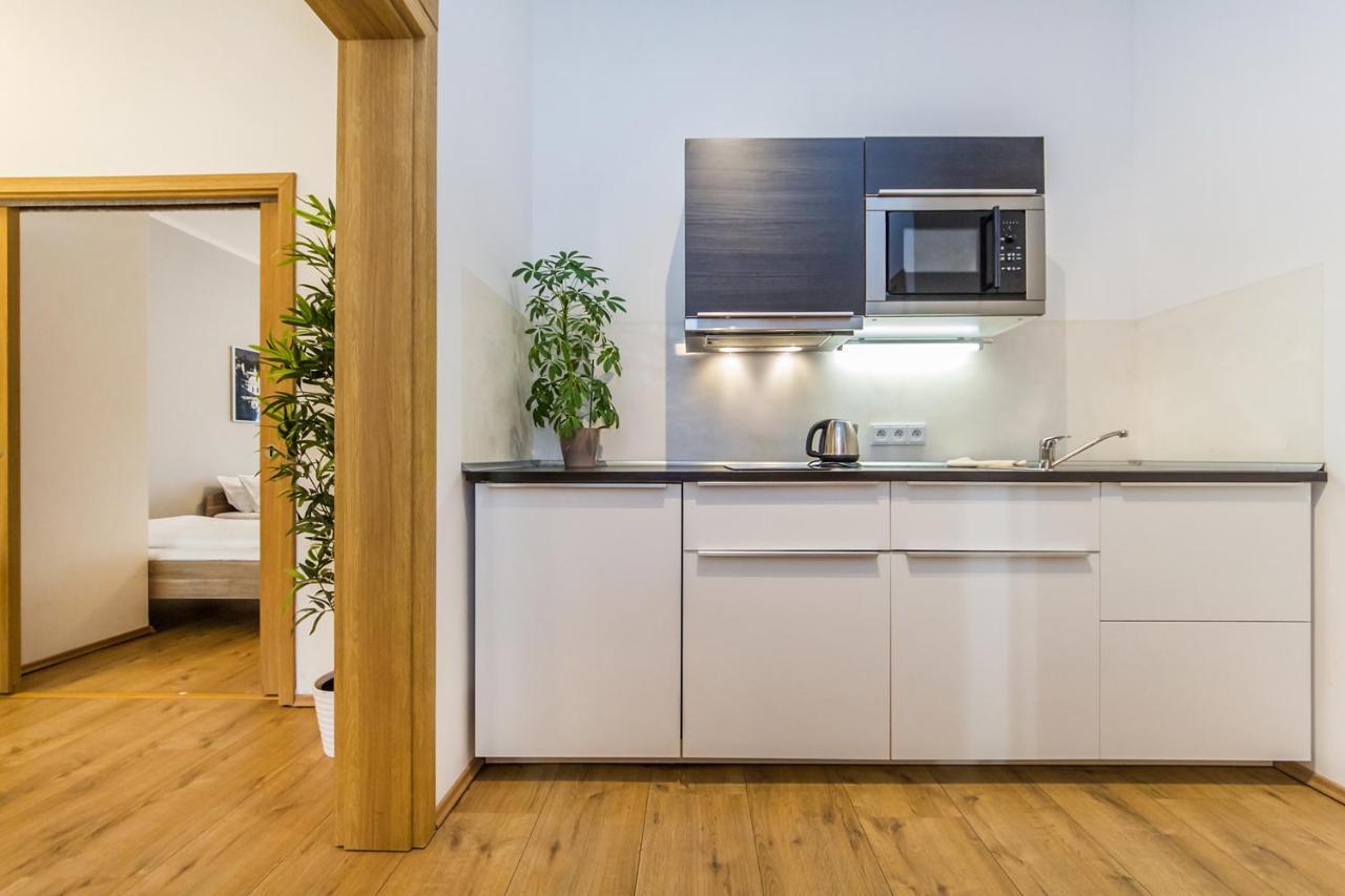 Nabo Apartments ปราก ภายนอก รูปภาพ